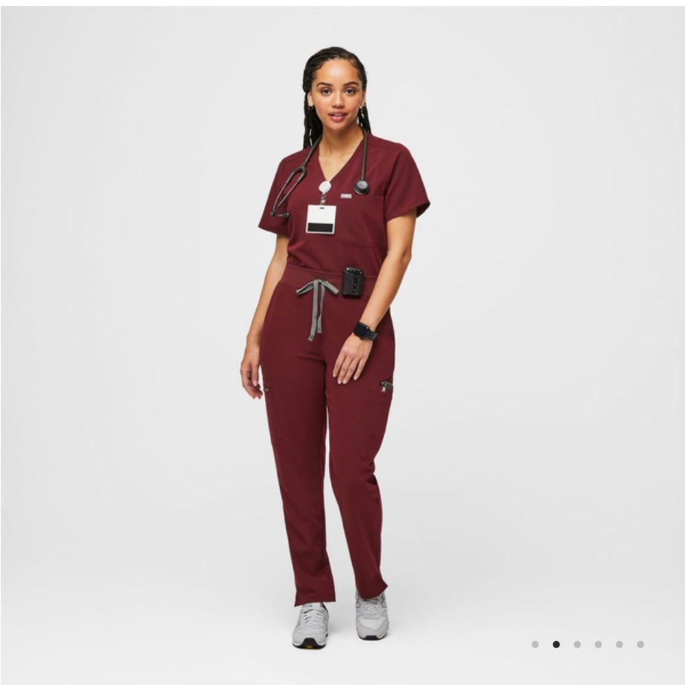 optic white yola skinny scrub pants